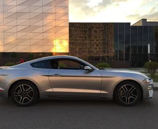 Ford Mustang Coupe 2020 для оренди у Мінську. Ліміт пробігу 300 км/день.