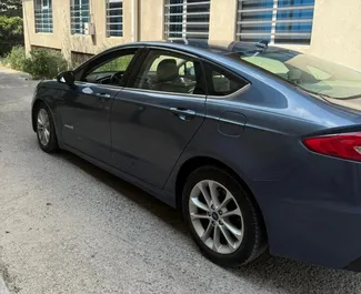 Ford Fusion Sedan 2019 auton vuokraus Georgiassa, sisältää ✓ Bensiini polttoaineen ja 220 hevosvoimaa ➤ Alkaen 90 GEL päivässä.