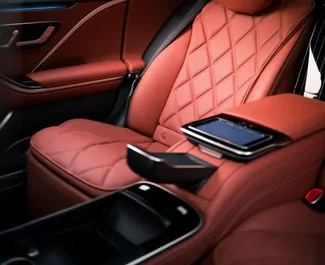 Mercedes-Benz S-Class Maybach nuoma. Premium, Prabangus automobilis nuomai Gruzijoje ✓ Depozitas 3000 GEL ✓ Draudimo pasirinkimai: TPL, SCDW, FDW.