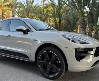 Vuokra-auton etunäkymä Porsche Macan S Alicantessa, Espanja ✓ Auto #14978. ✓ Vaihteisto Automaattinen TM ✓ Arvostelut 0.
