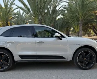 Porsche Macan S vuokraus. Mukavuus, Premium, SUV, Crossover auto vuokrattavana Espanjassa ✓ Vakuusmaksu 2000 EUR ✓ Vakuutusvaihtoehdot: TPL.