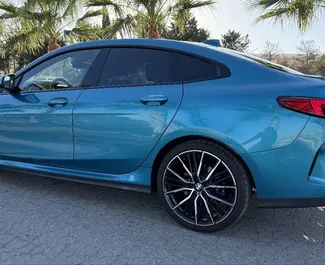 BMW 218i nuoma. Komfortiškas automobilis nuomai Ispanijoje ✓ Depozitas 500 EUR ✓ Draudimo pasirinkimai: TPL.