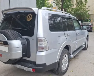 Pronájem auta Mitsubishi Pajero #11943 s převodovkou Automatické v Baku, vybavené motorem 3,0L ➤ Od Emil v Ázerbájdžánu.
