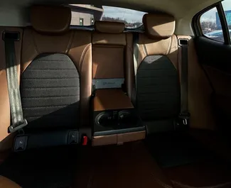 Ενοικίαση αυτοκινήτου Alfa Romeo Stelvio Quadrifoglio 2018 στη Λευκορωσία, περιλαμβάνει ✓ καύσιμο Ντίζελ και 180 ίππους ➤ Από 69 USD ανά ημέρα.