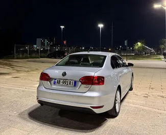 Biluthyrning av Volkswagen Jetta 2015 i i Albanien, med funktioner som ✓ Diesel bränsle och  hästkrafter ➤ Från 30 EUR per dag.