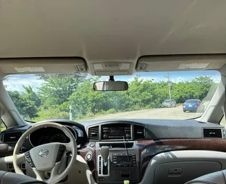 Motor Gasolina de 3,5L de Nissan Quest 2016 para alquilar en en Kutaisi.