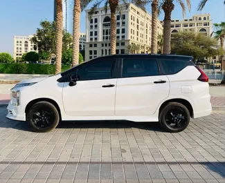 Ενοικίαση αυτοκινήτου Mitsubishi Xpander 2026 στα Ηνωμένα Αραβικά Εμιράτα, περιλαμβάνει ✓ καύσιμο Βενζίνη και 103 ίππους ➤ Από 105 AED ανά ημέρα.