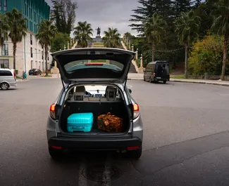 Uthyrning av Honda HR-V. Ekonomi, Komfort, Crossover bil för uthyrning i Georgien ✓ Utan deposition ✓ Försäkringsalternativ: TPL, SCDW, Passagerare, Stöld, Ung, Ingen insättning.