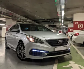Přední pohled na pronájem Hyundai Sonata v Baku, Ázerbájdžán ✓ Auto č. 11944. ✓ Převodovka Automatické TM ✓ Recenze 0.