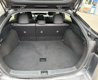 Vuokraa Toyota Prius paikassa Tbilisin lentoasema (TBS), Georgia