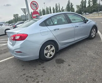 Alquiler de coches Chevrolet Cruze 2019 en Georgia, con ✓ combustible de Gasolina y 185 caballos de fuerza ➤ Desde 100 GEL por día.