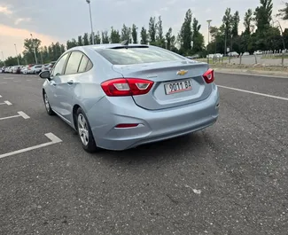 Alquiler de Chevrolet Cruze. Coche Confort para alquilar en Georgia ✓ Depósito de 300 GEL ✓ opciones de seguro TPL, SCDW, FDW, Pasajeros, Robo, Joven.
