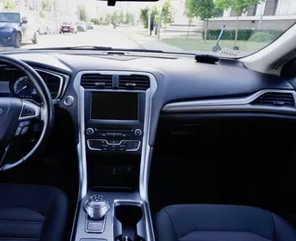 Motor Gasolina 1,5L do Ford Fusion Sedan 2017 para aluguel em Minsk.