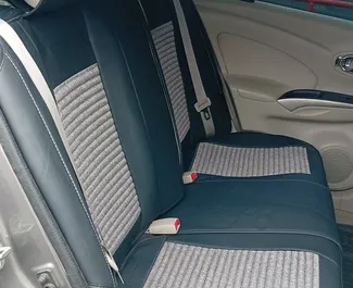 Motor Benzín 1,5L Nissan Sunny 2015 k pronájmu v Baku.