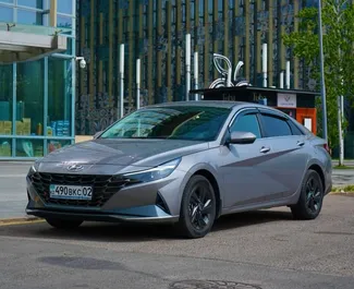 Framvy av en hyrbil Hyundai Elantra i Almaty, Kazakstan ✓ Bil #15085. ✓ Växellåda Automatisk TM ✓ 0 recensioner.