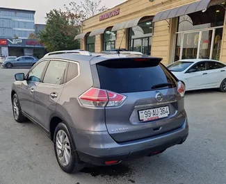 Bensiini 2,0L moottori Nissan X-Trail 2019 vuokrattavana Bakussa.