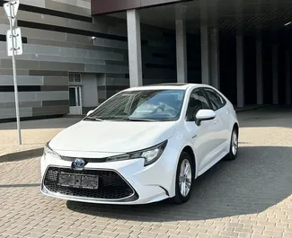 Framvy av en hyrbil Toyota Corolla Sedan i Minsk, Vitryssland ✓ Bil #15022. ✓ Växellåda Automatisk TM ✓ 0 recensioner.