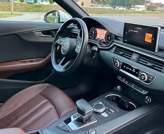 Motor Gasolina 2,0L do Audi A4 2018 para aluguel em Minsk.