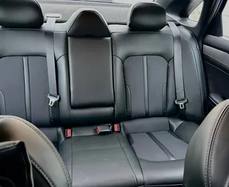 Bensiini 1,6L moottori Kia K5 2021 vuokrattavana Minskissä.