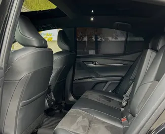 Toyota Camry 2024 tillgänglig för uthyrning i Minsk, med en körsträckegräns på obegränsad.
