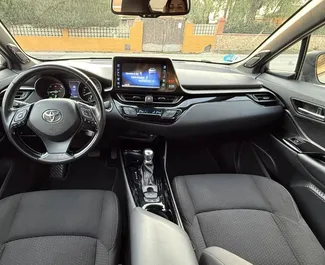 Toyota C-HR 2020 com sistema de Tração dianteira, disponível em Alicante.