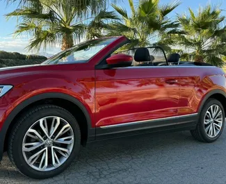 Aluguel de Carro Volkswagen T-Roc Cabrio #15106 com transmissão Automático em Alicante, equipado com motor 1,5L ➤ De Yevheniia em Espanha.