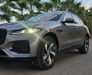 تأجير سيارة Jaguar F-PACE رقم 15115 بناقل حركة أوتوماتيكي في في أليكانتي، مجهزة بمحرك 2,0 لتر ➤ من يفهينيا في في إسبانيا.