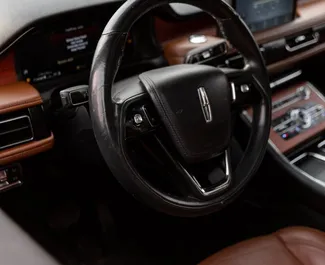 Ενοικίαση Linkoln Navigator. Αυτοκίνητο Πρίμιουμ, Πολυτέλεια, SUV προς ενοικίαση στη Γεωργία ✓ Κατάθεση 600 GEL ✓ Επιλογές ασφάλισης: TPL, CDW.