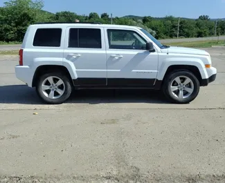 租车 Jeep Patriot #15175 Automatic 在 在第比利斯，配备 2.4L 发动机 ➤ 来自 雷瓦兹 在格鲁吉亚。