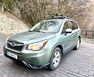 Subaru Forester 2014 All wheel drive-järjestelmällä, saatavilla Tbilisissä.