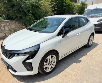 에 페티예, 터키에서 대여하는 Renault Clio 5의 전면 뷰 ✓ 차량 번호#11781. ✓ 자동 변속기 ✓ 4 리뷰.