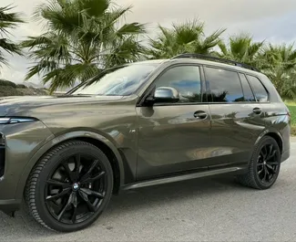 Ενοικίαση BMW X7. Αυτοκίνητο Πρίμιουμ, Πολυτέλεια, Crossover προς ενοικίαση στην Ισπανία ✓ Κατάθεση 3000 EUR ✓ Επιλογές ασφάλισης: TPL.