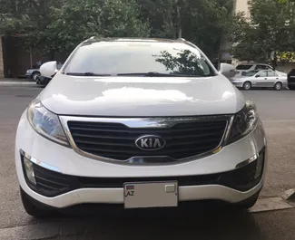 واجهة أمامية لسيارة إيجار Kia Sportage في في باكو, أذربيجان ✓ رقم السيارة 11942. ✓ ناقل حركة أوتوماتيكي ✓ تقييمات 1.