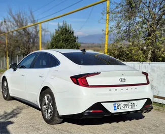 Aluguel de Hyundai Sonata. Carro Conforto, Premium para Alugar na Geórgia ✓ Depósito de 300 GEL ✓ Opções de seguro: TPL, SCDW, FDW, Passageiros, Roubo, Jovem.