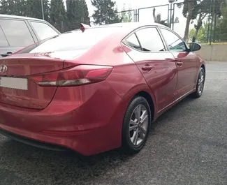 바쿠에서에서 대여 가능한 Petrol 2.0L 엔진의 Hyundai Elantra 2018.