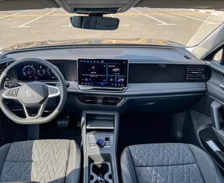 Bilutleie Volkswagen Tiguan #12264 med Automatisk i Dubai, utstyrt med 1,4L-motor ➤ Fra Sarah i De Forente Arabiske Emirater.