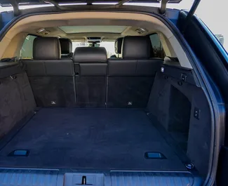 예레반에서에서 대여 가능한 Petrol 3.0L 엔진의 Land Rover Range Rover Sport 2020.