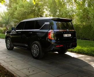 محرك البنزين بسعة 4,0 لتر لسيارة Nissan Patrol 2026 للإيجار في في دبي.