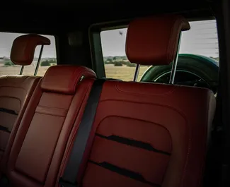 Bensiin 4,0L mootor Mercedes-Benz G63 AMG 2025 rentimiseks Dubais.