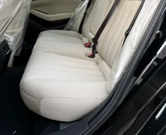 Mazda CX-5 2024 διαθέσιμο για ενοικίαση στο Ντουμπάι, με όριο χιλιομέτρων 250 χλμ/ημέρα.