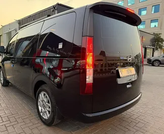إيجار Hyundai Staria. سيارة الراحة, ميني فان للإيجار في في الإمارات العربية المتحدة ✓ إيداع 2000 AED ✓ خيارات التأمين TPL.