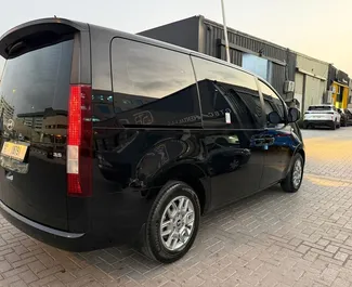 تأجير سيارة Hyundai Staria 2026 في في الإمارات العربية المتحدة، تتميز بـ ✓ وقود البنزين وقوة  حصان ➤ بدءًا من 400 AED يوميًا.