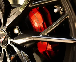 Bensin 3,7L motor i Chevrolet Corvette 2025 för uthyrning i Dubai.