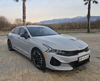 Μπροστινή όψη ενοικιαζόμενου Kia K5 στο Μπατούμι, Γεωργία ✓ Αριθμός αυτοκινήτου #15522. ✓ Κιβώτιο ταχυτήτων Αυτόματο TM ✓ 0 κριτικές.