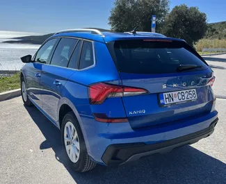Skoda Kamiq bérlése. Kényelmes, Crossover típusú autó bérlése Montenegróban ✓ Letét nélkül ✓ Biztosítási opciók: TPL, CDW, FDW, Külföldön.