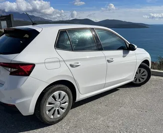 Utleie av Skoda Fabia. Økonomi bil til leie i Montenegro ✓ Uten innskudd ✓ Forsikringsalternativer: TPL, CDW, FDW, I utlandet.