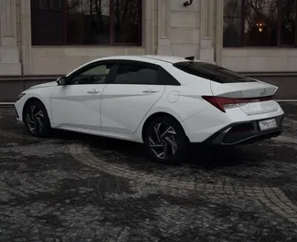 Hyundai Elantraのレンタル。カザフスタンにてでの快適さ, プレミアムカーレンタル ✓ 保証金なし ✓ TPL, デポジットなしの保険オプション付き。