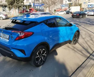 무제한의 주행 제한이 있는 트빌리시에서에서 대여 가능한 Toyota C-HR 2019.