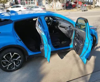 조지아에서에서 대여하는 Toyota C-HR 2019 차량, 특징: ✓Petrol 연료 및 150마력 ➤ 하루 100 GEL부터 시작.