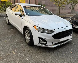 Pronájem auta Ford Fusion Sedan #13142 s převodovkou Automatické v Jerevanu, vybavené motorem 2,5L ➤ Od Rafik v Arménii.